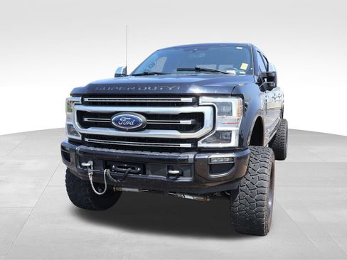 Used 2021 Ford F250 Platinum w/ FX4 Off-Road Package AWD/4WD image 3