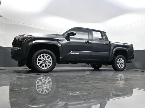 Used 2024 Toyota Tacoma SR5 image 40