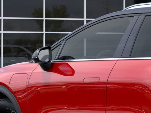 New 2026 Chevrolet Equinox EV LT image 12