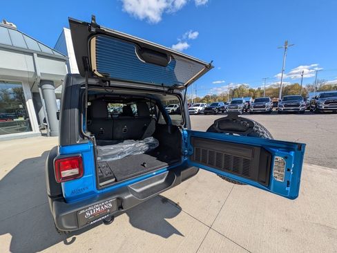 New 2026 Jeep Wrangler Sport S image 11