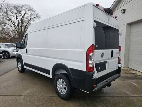 New 2025 RAM ProMaster 1500 w/ Quick Order Package 22G SLT image 7