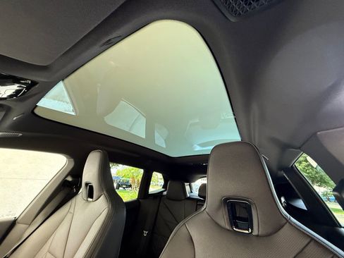 Used 2025 BMW iX M60 image 26