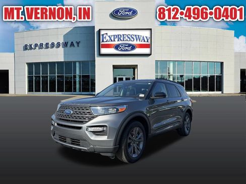 Used 2024 Ford Explorer XLT w/ Equipment Group 202A AWD/4WD image 1