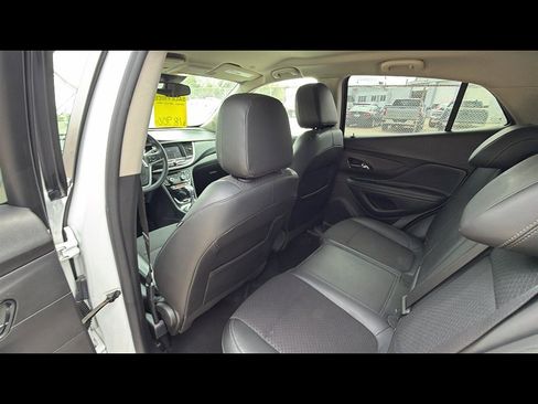 Used 2022 Buick Encore Preferred w/ Safety Package AWD/4WD image 24