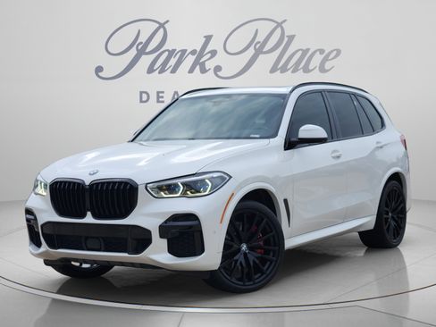 Used 2022 BMW X5 M50i w/ Executive Package AWD/4WD image 1