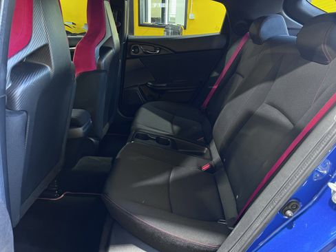 Used 2018 Honda Civic Type R image 18