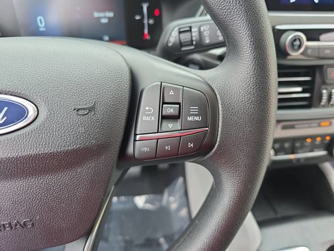 Used 2026 Ford Escape Active AWD/4WD image 18