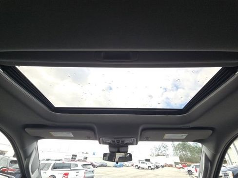 Used 2025 Chevrolet Silverado 1500 LT Trail Boss w/ Convenience Package II image 44