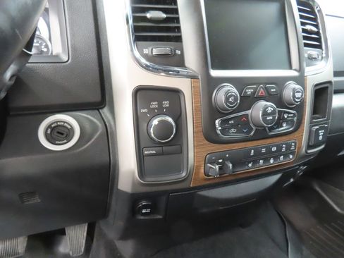 Used 2017 RAM 2500 Laramie AWD/4WD image 53