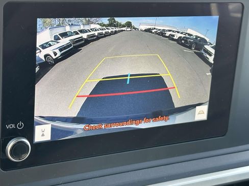 Used 2024 Toyota Tacoma SR RWD image 11