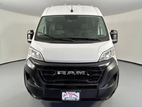 Used 2023 RAM ProMaster 2500 FWD image 2