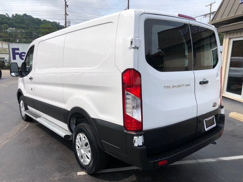 Used 2025 Ford Transit 250 Low Roof w/ Exterior Upgrade Package RWD image 4
