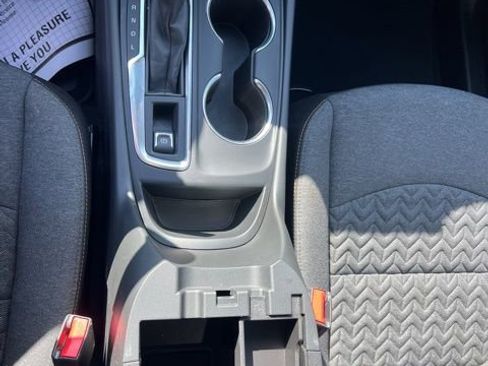 Used 2024 Chevrolet Equinox LT FWD image 20