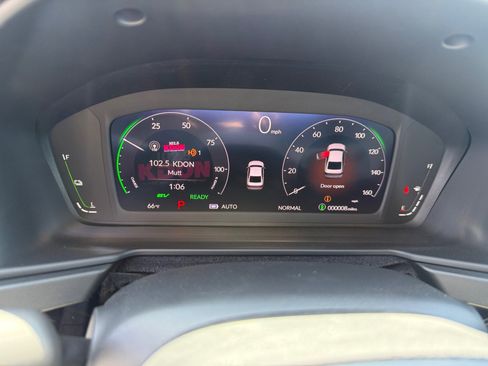 New 2025 Honda Accord Touring image 11