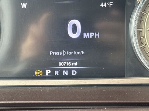 Used 2016 RAM 3500 Laramie Longhorn image 21