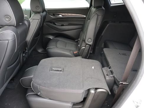 Used 2024 Buick Enclave Avenir w/ Avenir Technology Package AWD/4WD image 13