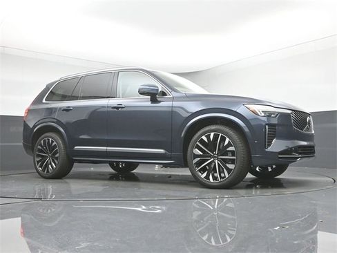 New 2026 Volvo XC90 B6 Ultra image 37