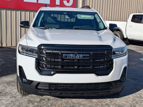 Certified 2023 GMC Acadia SLT w/ Elevation Edition image 11