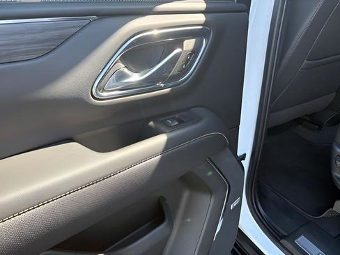 Certified 2023 GMC Yukon SLT AWD/4WD image 25