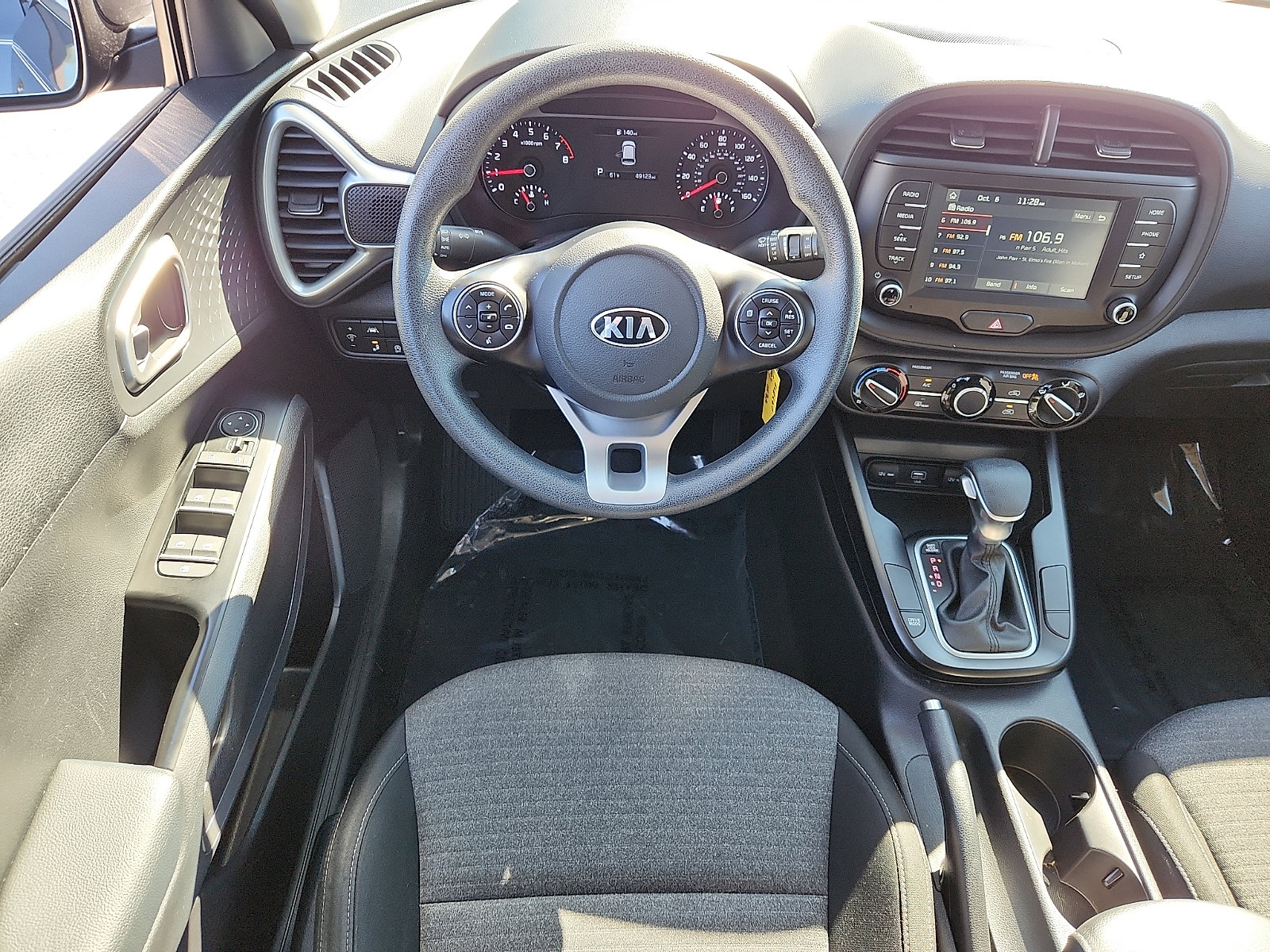 Used 2020 Kia Soul S FWD image 11