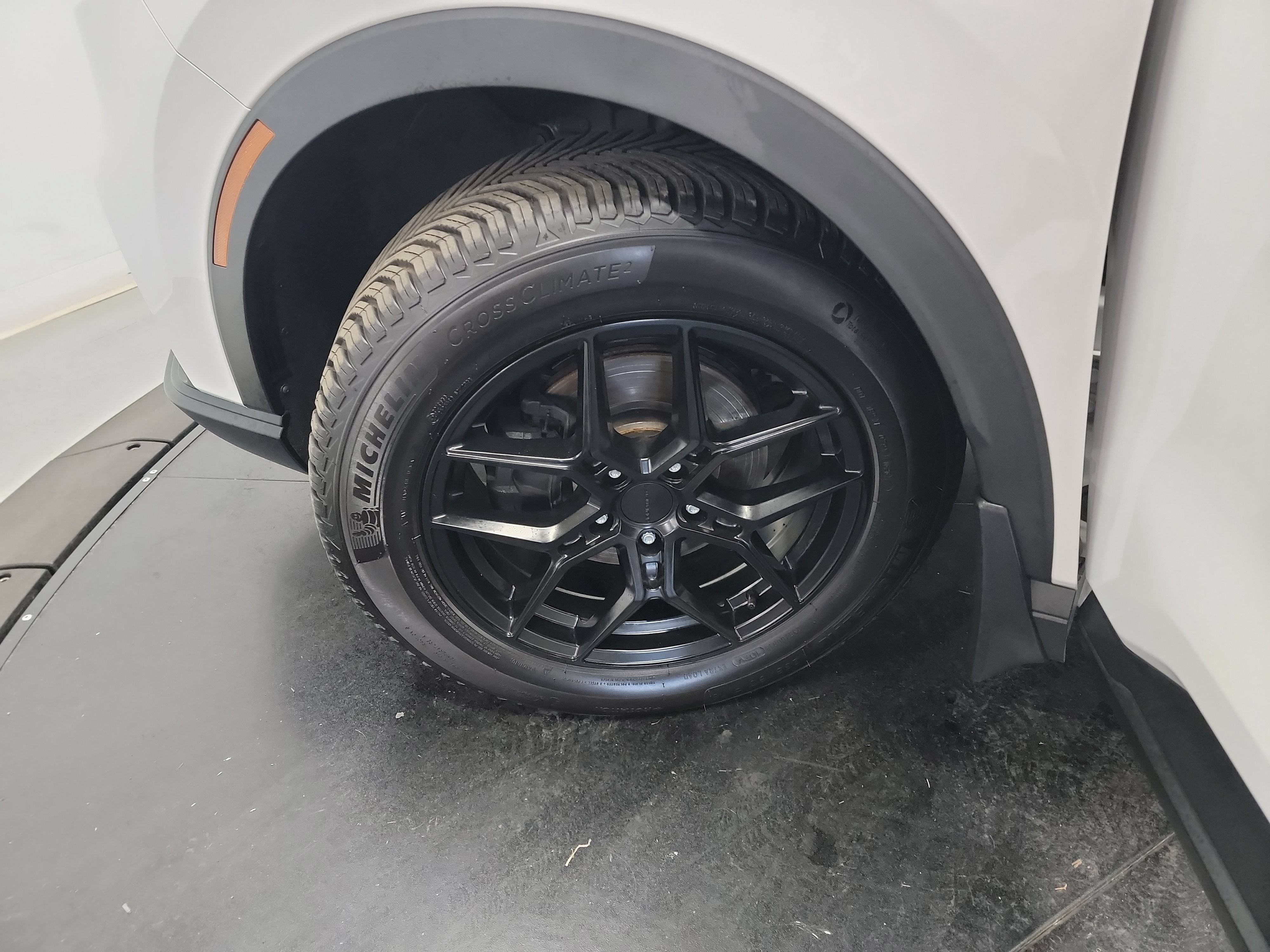 Certified 2024 Honda CR-V EX-L image 30