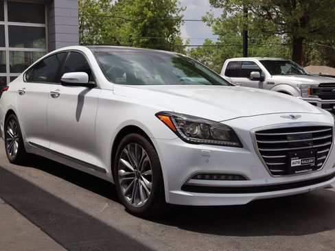 Used 2017 Genesis G80 3.8 w/ Option Group 02 AWD/4WD image 7