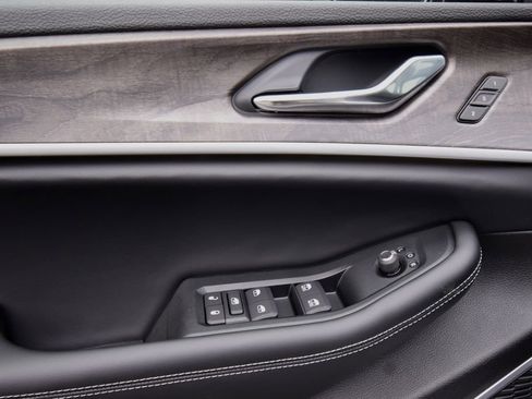 New 2026 Jeep Grand Cherokee Limited AWD/4WD image 31