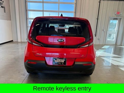 Used 2021 Kia Soul S image 4