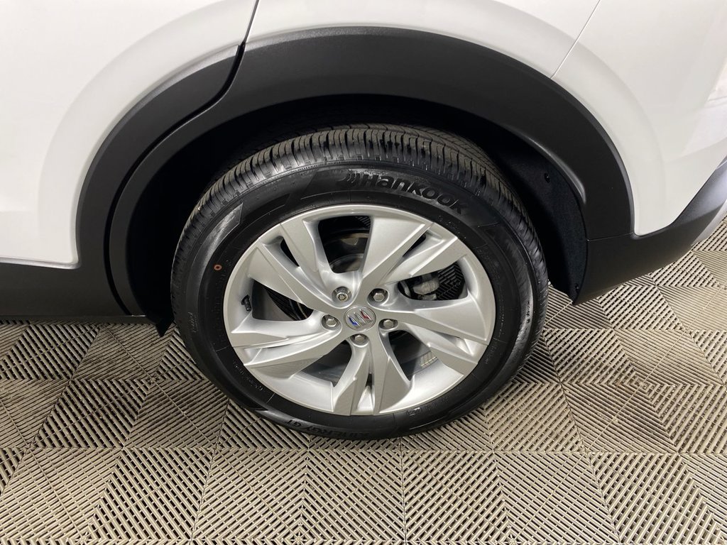 Certified 2024 Buick Encore GX Preferred w/ Comfort Package FWD image 10