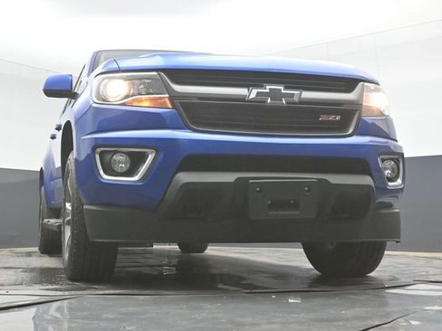 Used 2018 Chevrolet Colorado Z71 AWD/4WD image 40