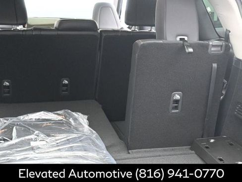 Certified 2026 INFINITI QX60 Luxe w/ Cargo Package AWD/4WD image 22