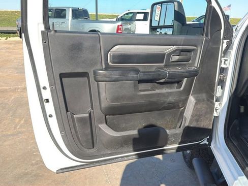 Used 2023 RAM 3500 Tradesman AWD/4WD image 13