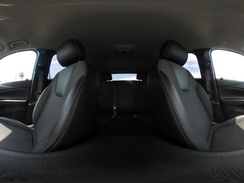 Used 2025 Buick Encore GX Preferred FWD image 43