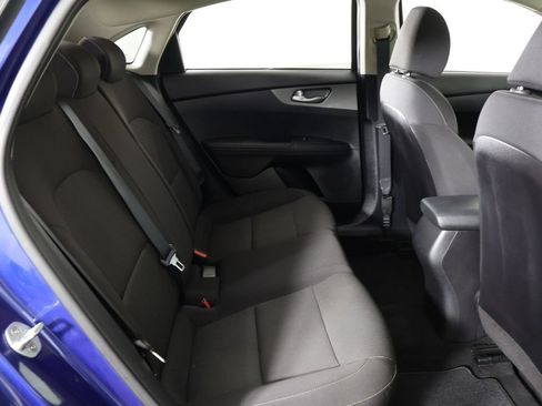 Used 2019 Kia Forte LXS FWD image 30