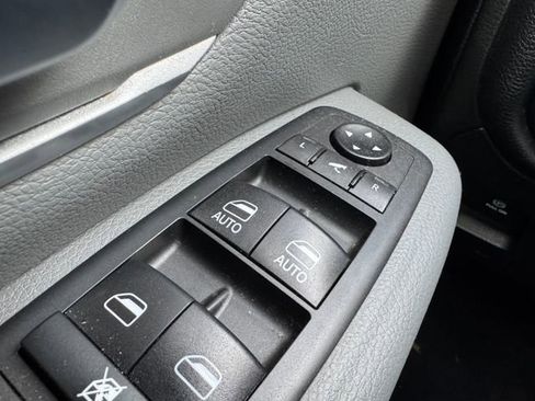 Used 2020 RAM 1500 Big Horn image 35