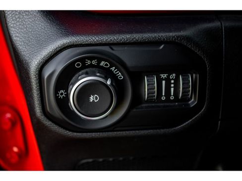 Used 2019 Jeep Wrangler Unlimited Rubicon w/ Dual Top Group image 40