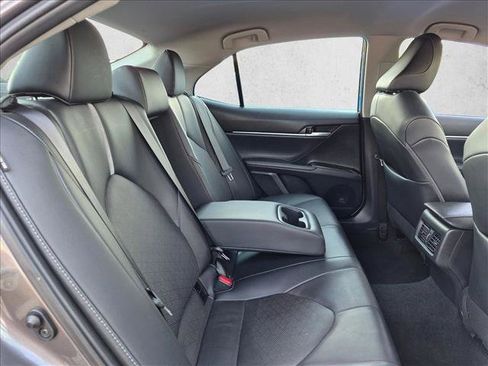 Used 2024 Toyota Camry XSE FWD image 17