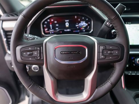 Certified 2025 GMC Sierra 2500 Denali w/ Denali Reserve Package image 15