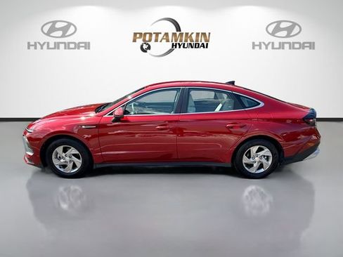 Certified 2025 Hyundai Sonata SE FWD image 8