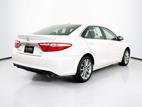 Used 2016 Toyota Camry XSE image 9