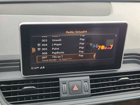 Used 2019 Audi Q5 2.0T Premium Plus w/ Premium Plus Package image 16