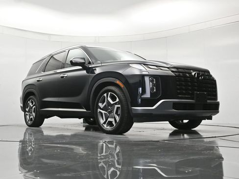 Used 2024 Hyundai Palisade Limited FWD image 40