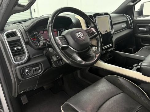 Used 2019 RAM 2500 Laramie w/ Night Edition AWD/4WD image 9