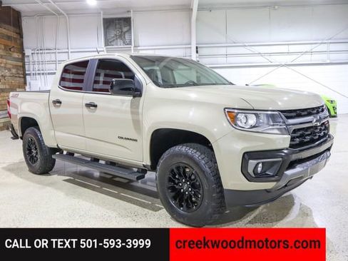Used 2022 Chevrolet Colorado Z71 w/ Trail Boss Package image 2
