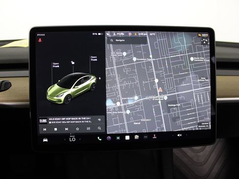 Used 2021 Tesla Model 3 Standard Range Plus image 14