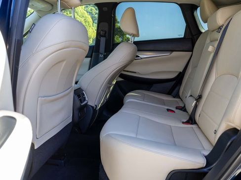 Used 2020 INFINITI QX50 Luxe w/ Navigation Package image 30