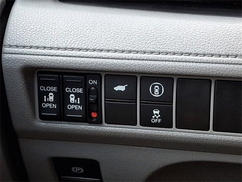 Certified 2021 Honda Odyssey EX-L image 23