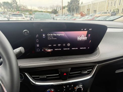 Used 2025 Buick Encore GX Preferred image 21