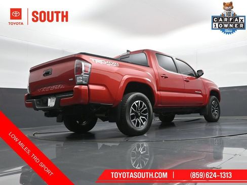 Used 2023 Toyota Tacoma TRD Sport AWD/4WD image 33