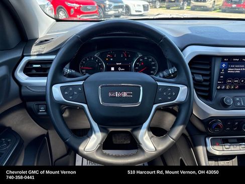 Used 2023 GMC Acadia SLT w/ LPO, Floor Liner Package AWD/4WD image 25